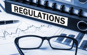 Папка „Regulations“, очила и графики